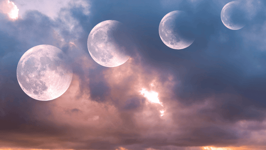 Harnessing the Energy of the New Moon to Set Powerful Intentions